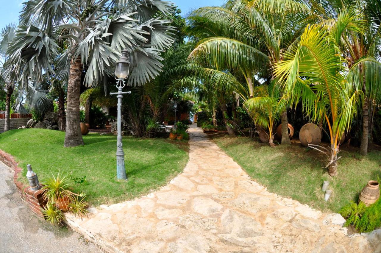 Sun Reef Village On Sea Willemstad Ngoại thất bức ảnh